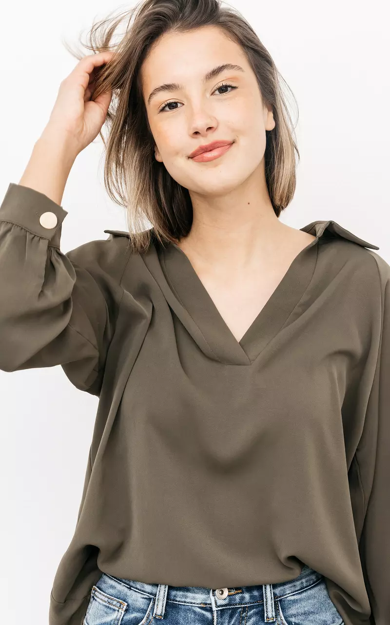 Oversized Bluse mit V-Ausschnitt Grün