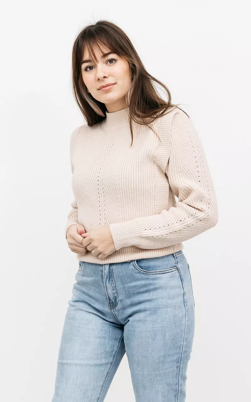Sweater with shoulder pads Beige