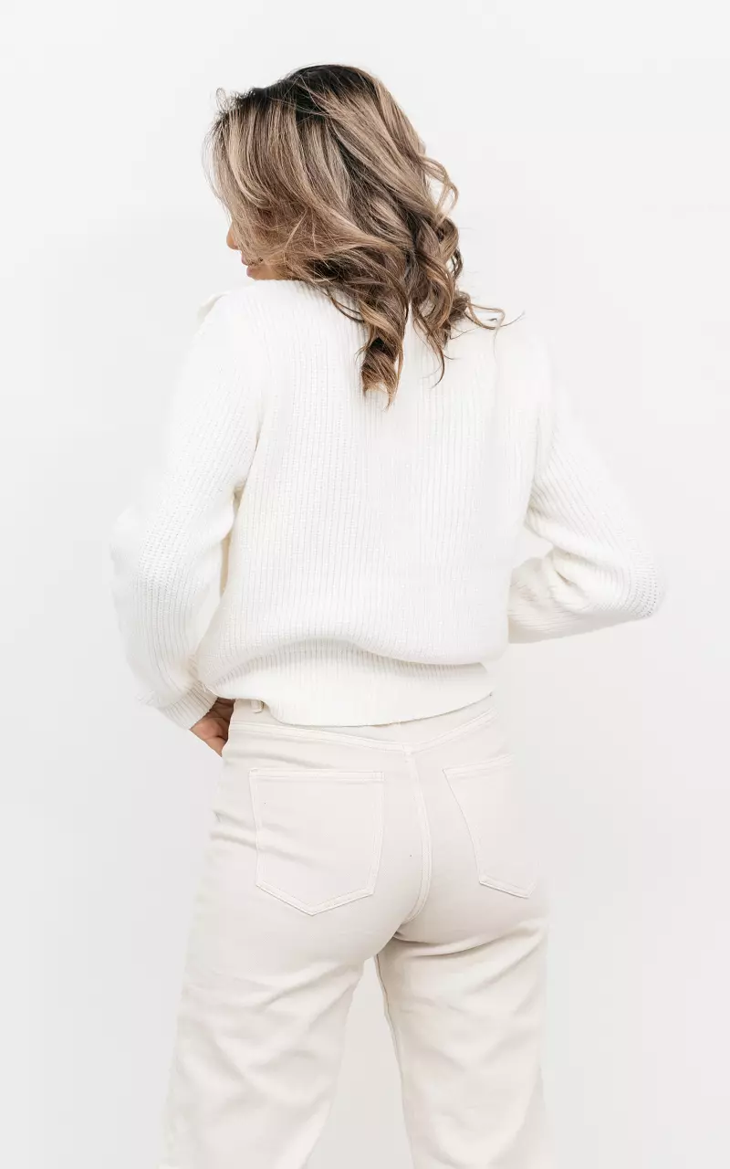Sweater with shoulder pads White