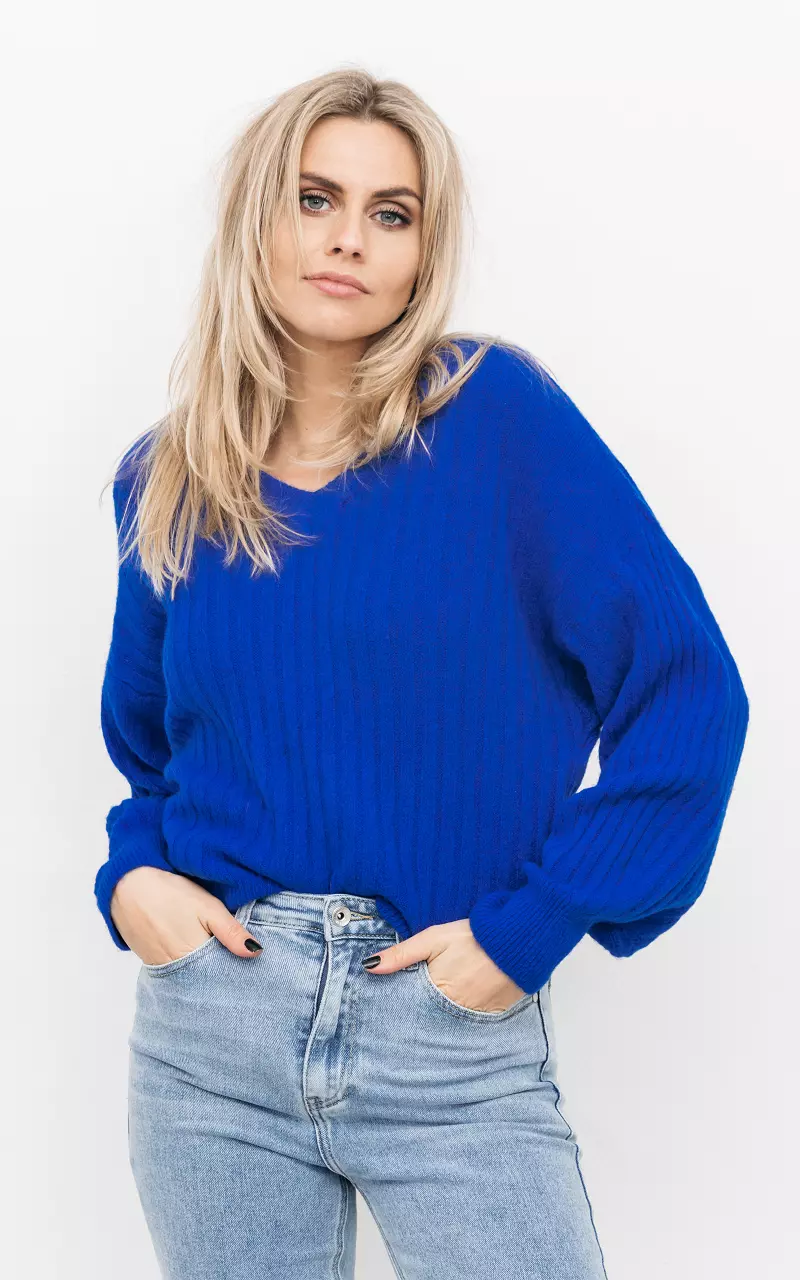 Lässiger Pullover mit V-Ausschnitt Blau