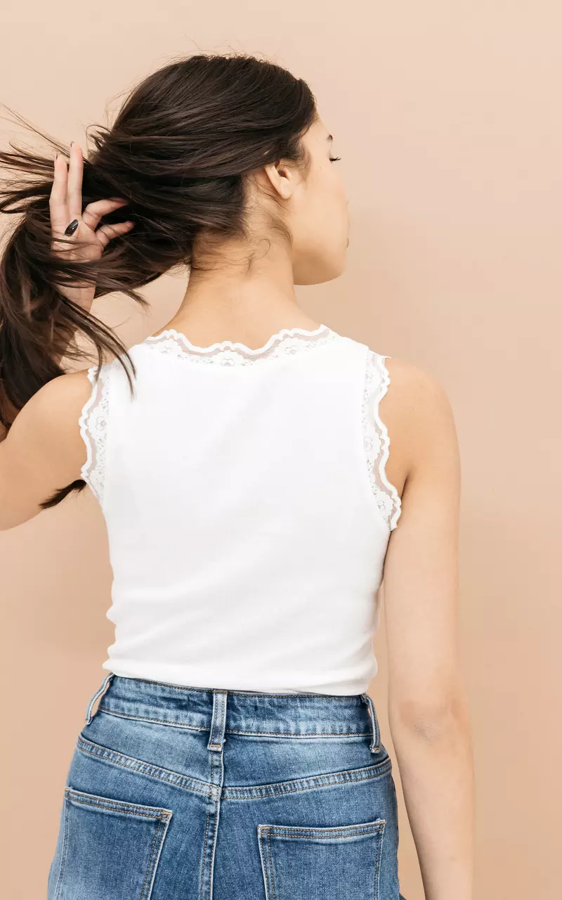 Basic top with lace details White