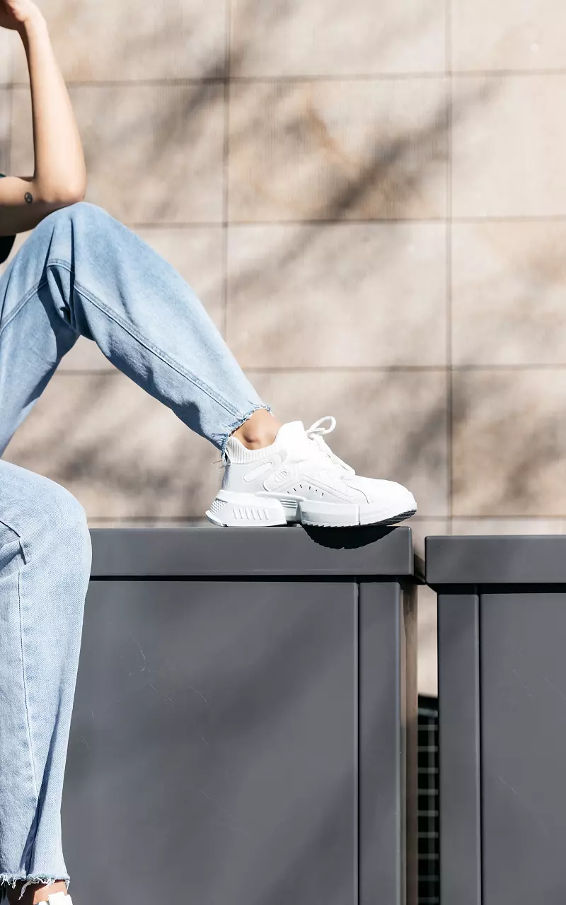 Sneakers with socks White