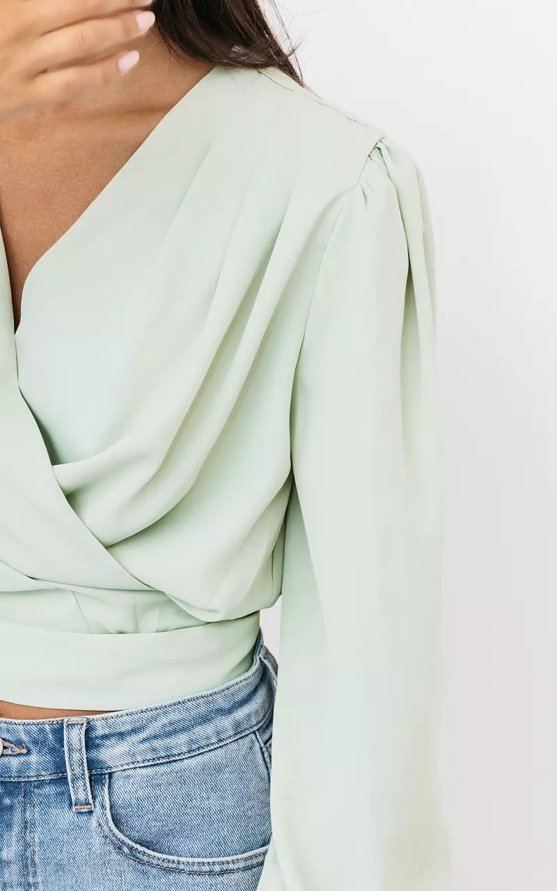 Wrap-around top with puffed sleeves Light Green