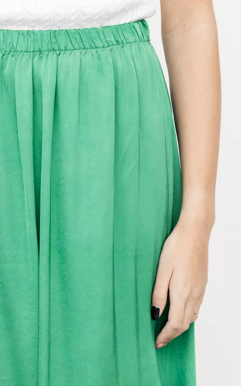 Satin-look maxi skirt Green