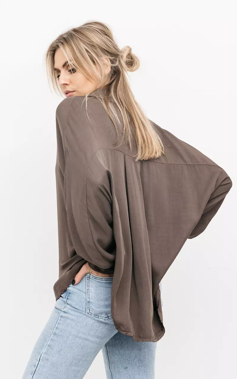 Oversized blouse with buttons Dark Brown