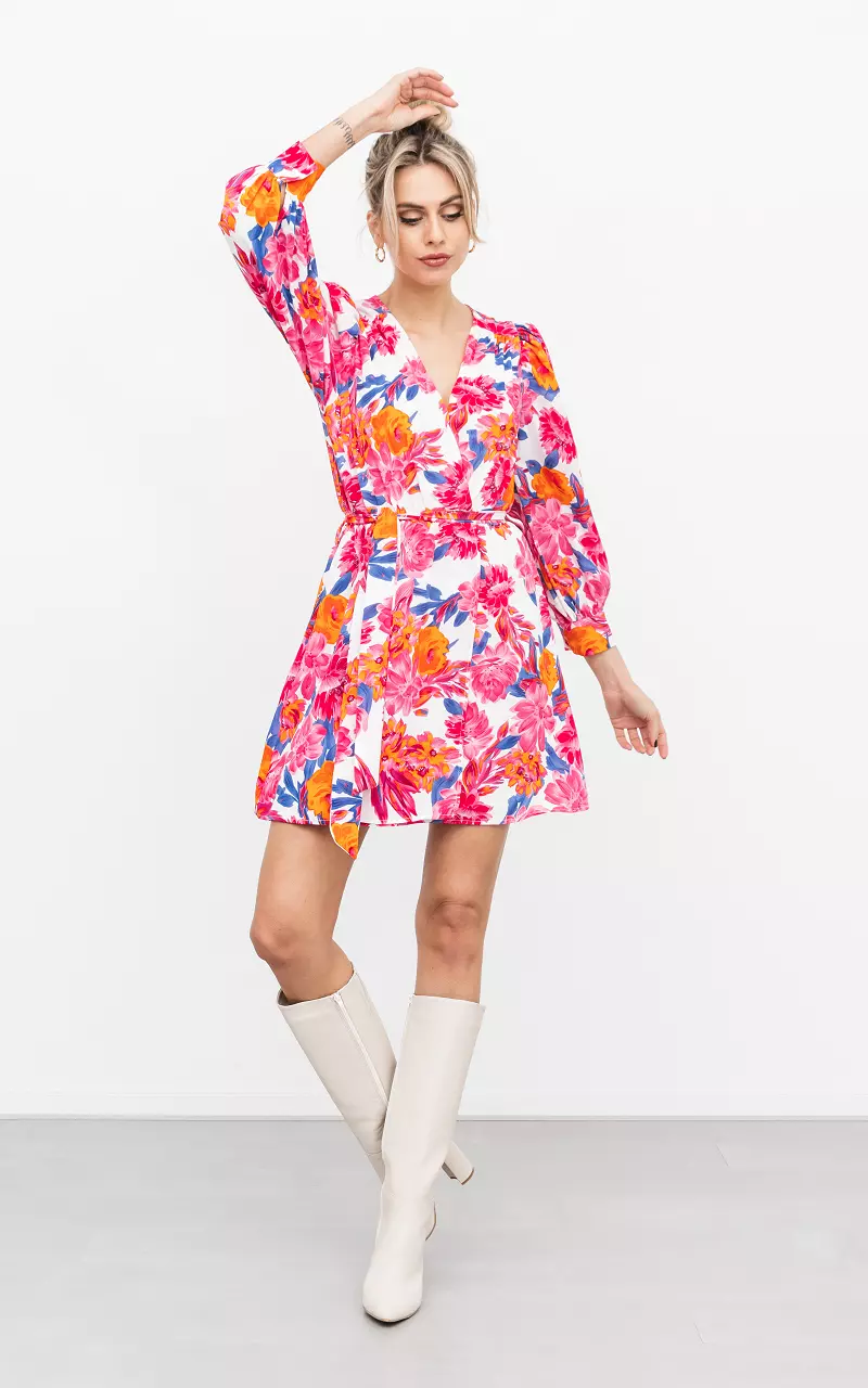 Elegantes Kleid mit floralem Muster Weiß Pink