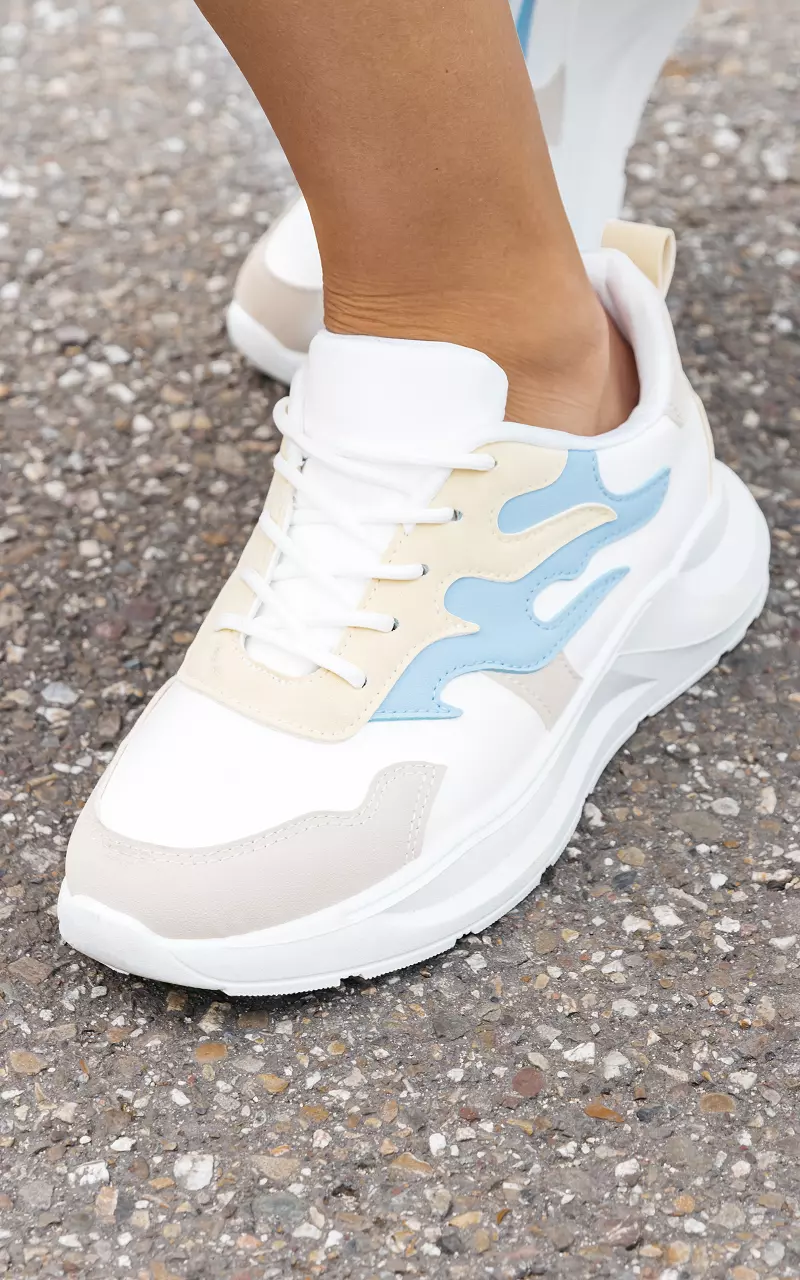 Lace-up sneakers with thick soles White Beige