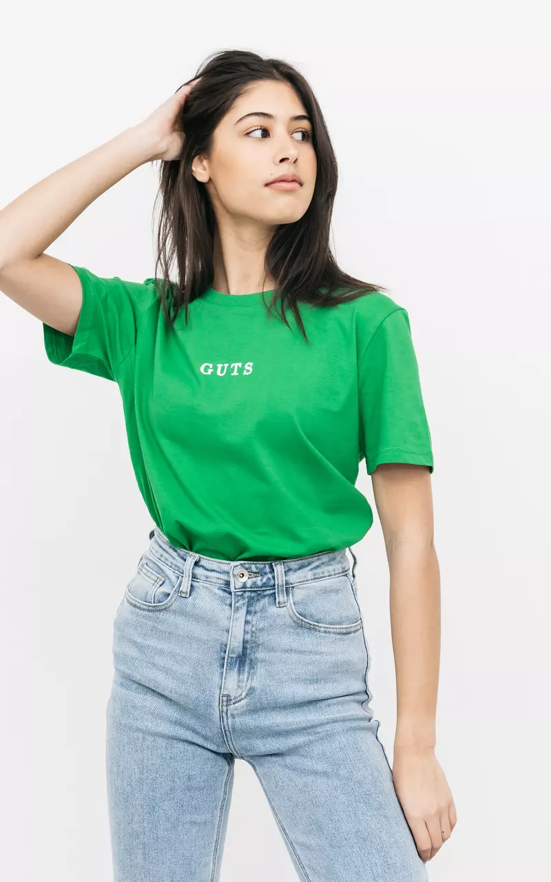 Basic shirt 'Guts' borduursel Groen