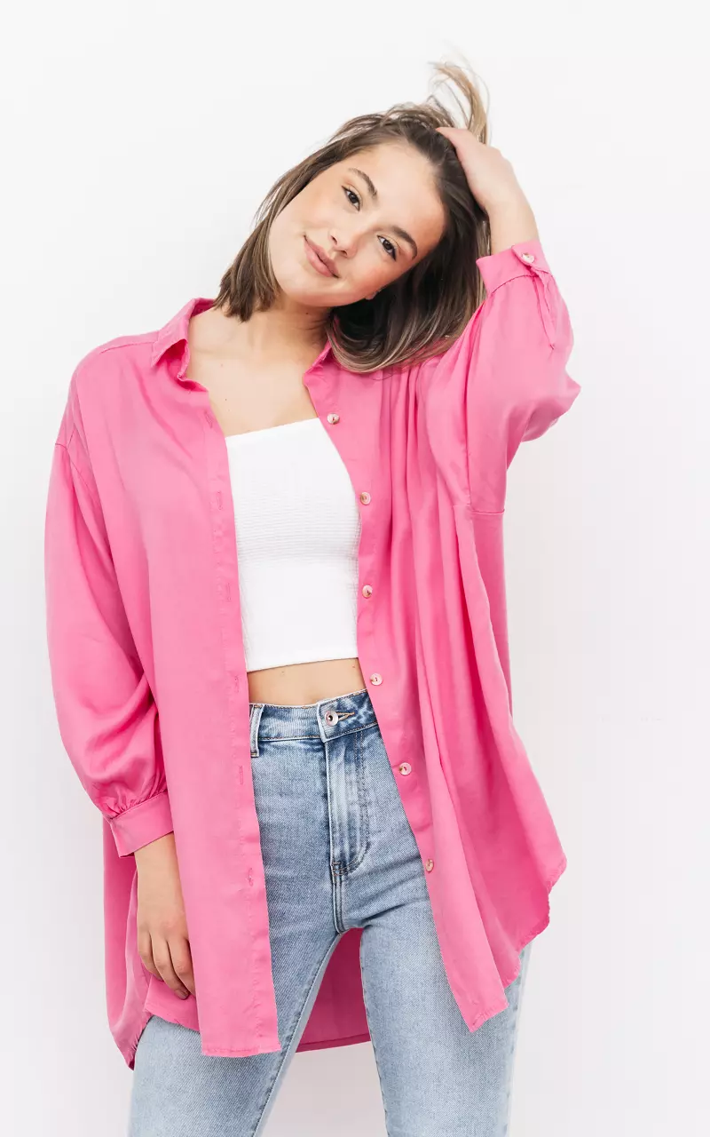 Oversized blouse with buttons Pink