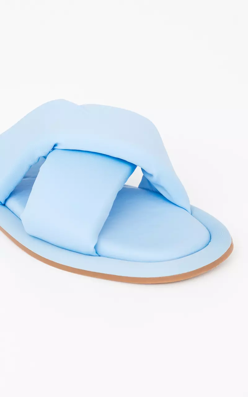 Slipper with wrap-around band Light Blue