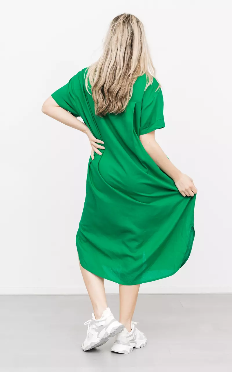 Lockeres Kleid mit Taschen Grün