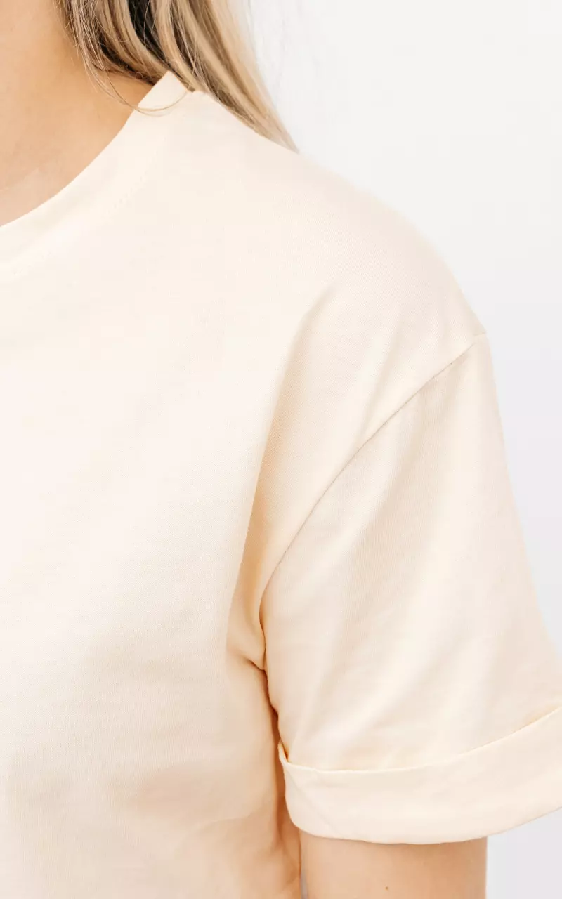 Basic shirt with round neck Beige