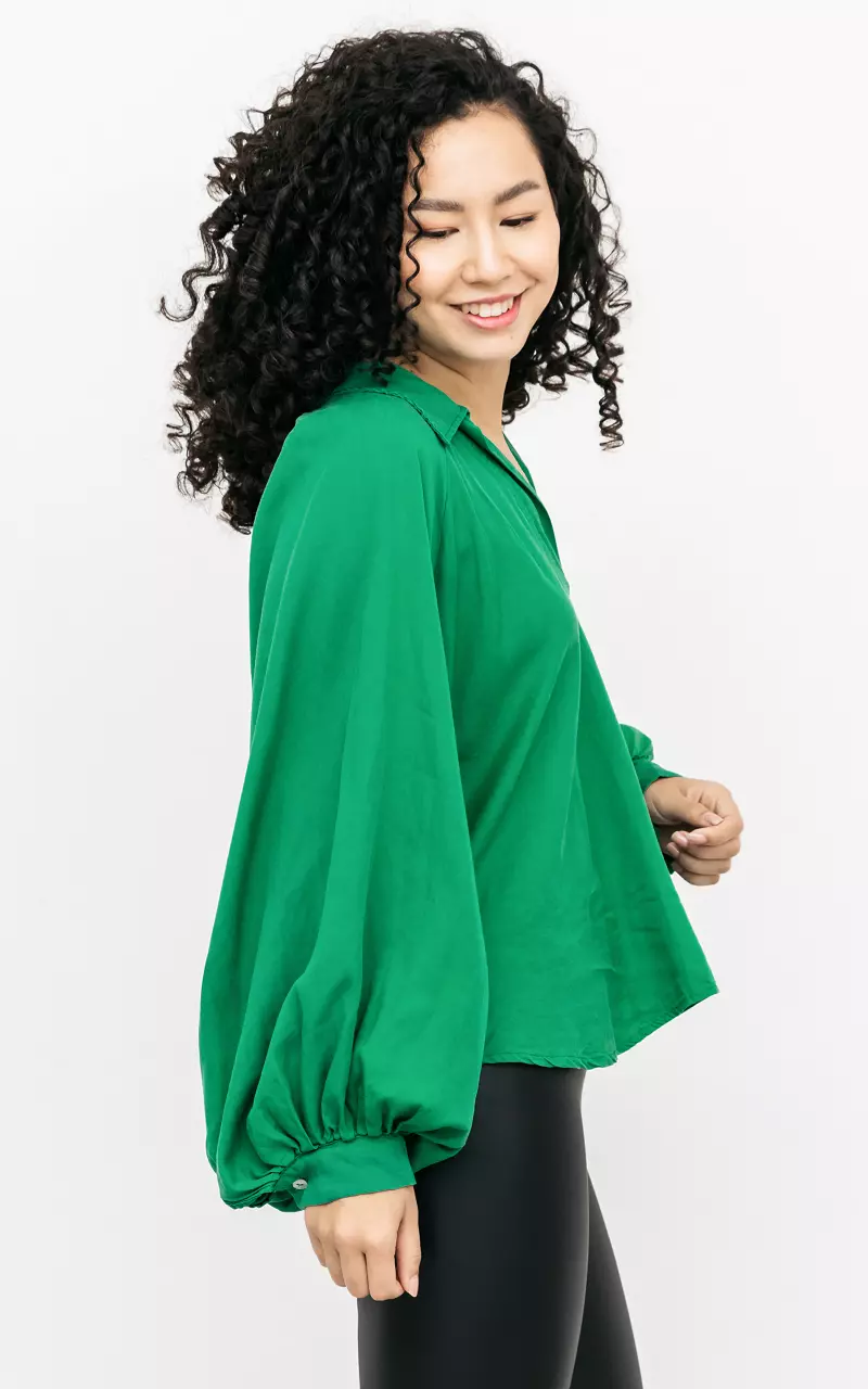 Basic blouse with balloon sleeves Green