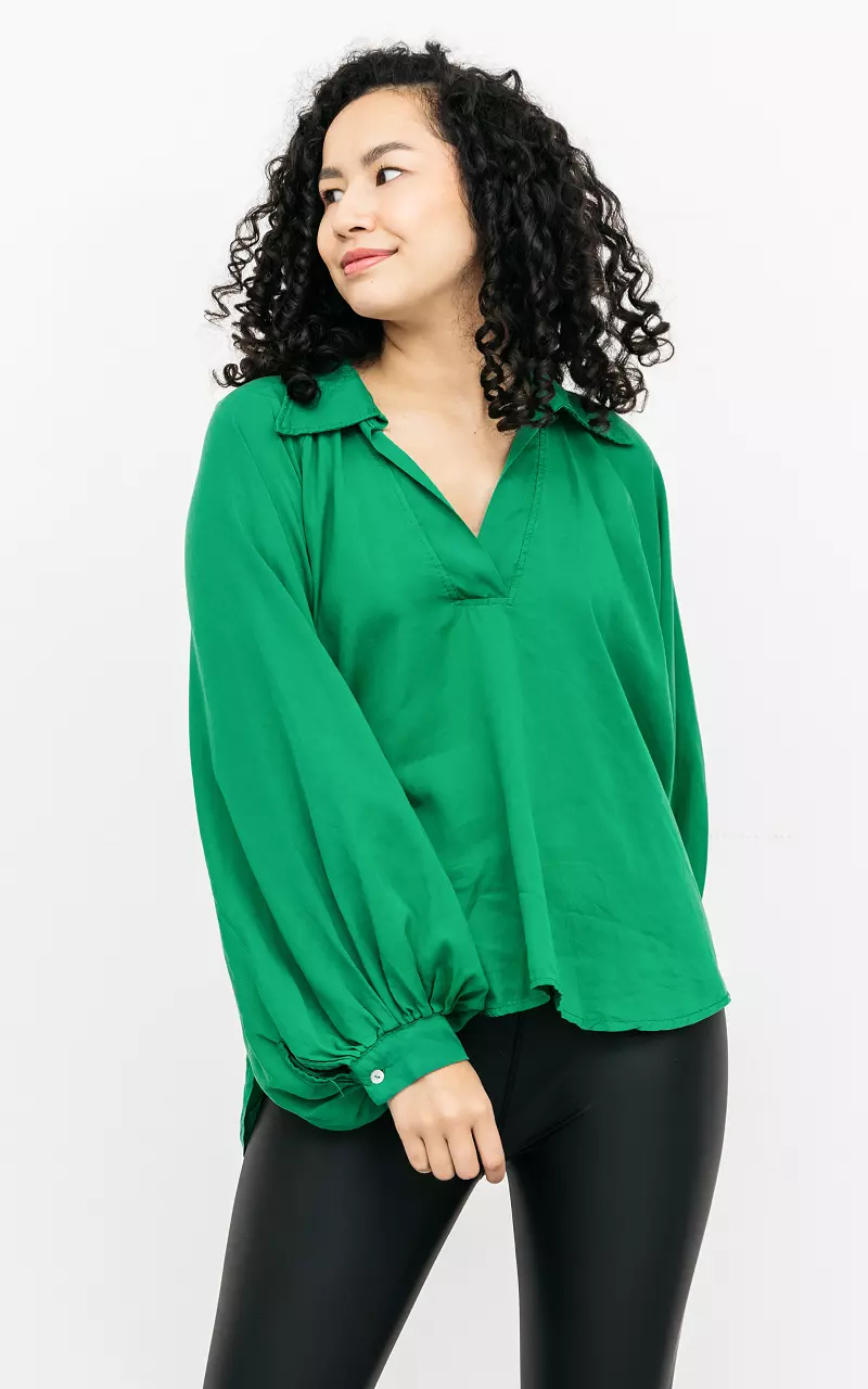 Basic blouse with balloon sleeves Green