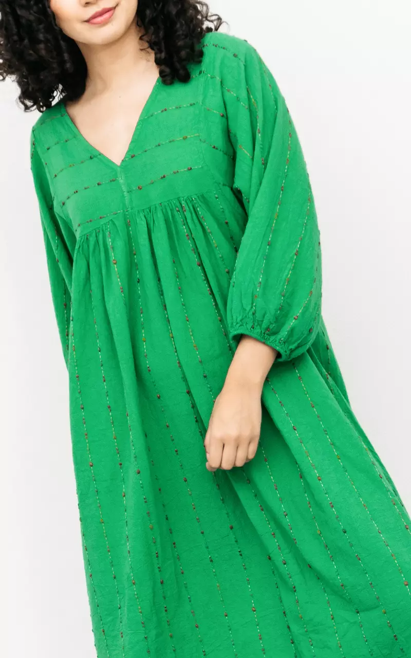 Maxi dress with v-neck Green
