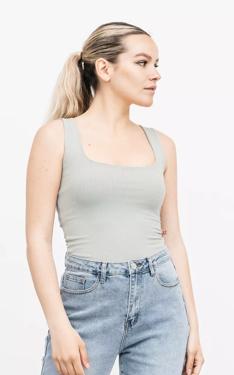 Tank top with a square neckline Mint