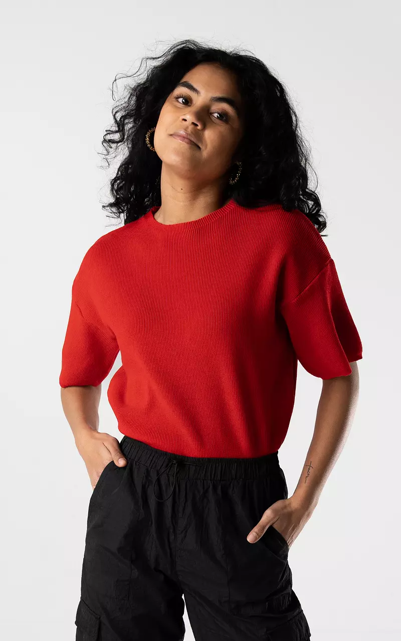 Top with round neck Red