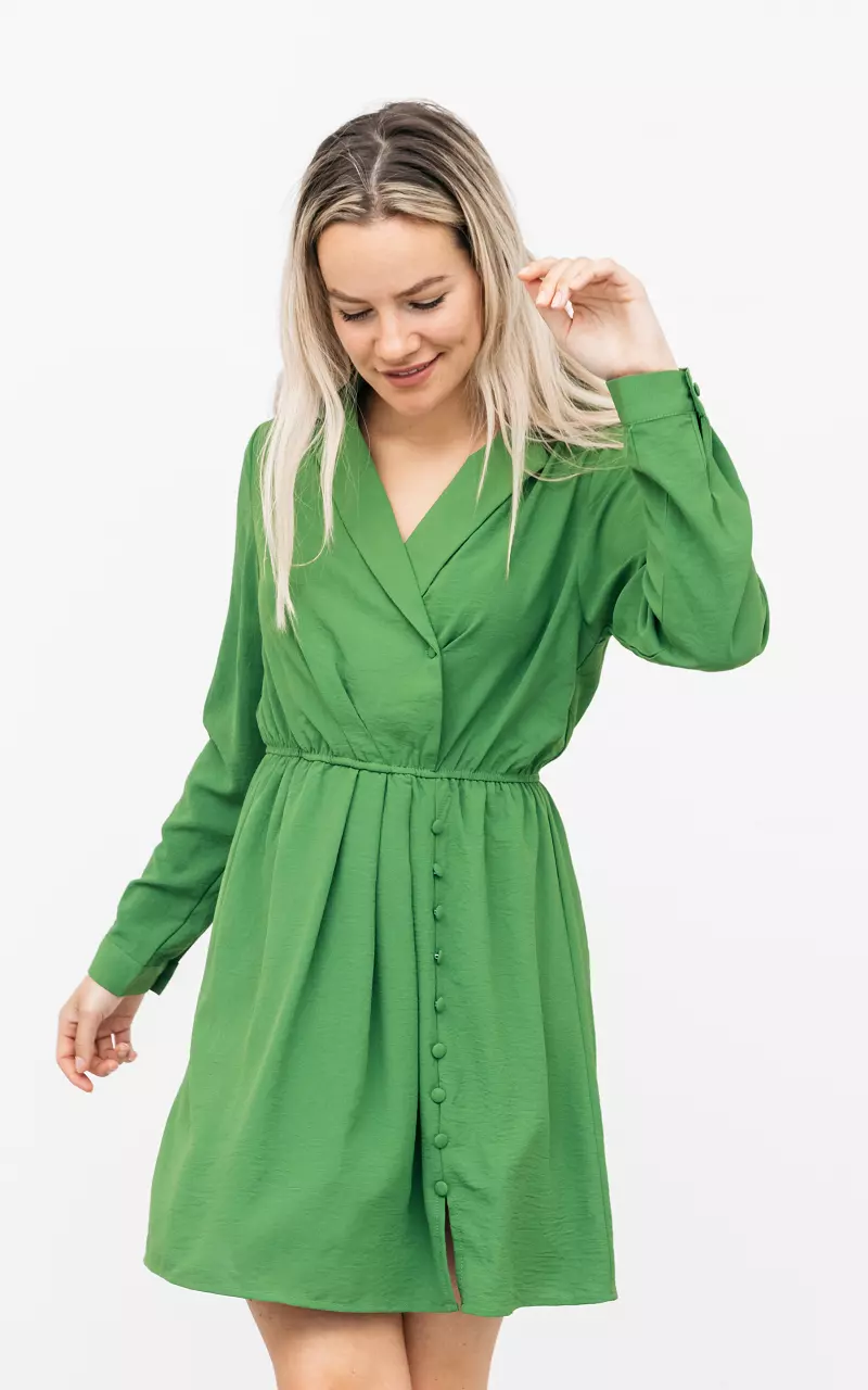 Elegantes Kleid mit Knöpfen Grün