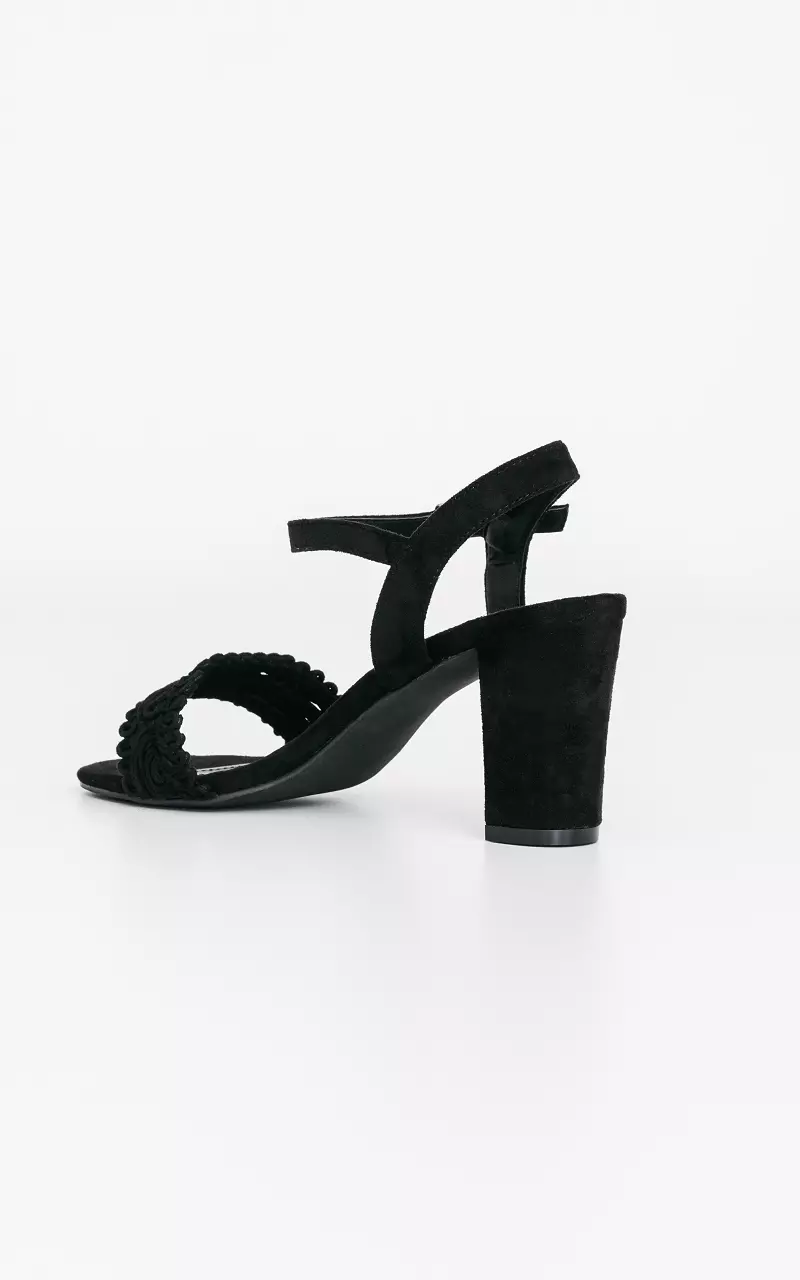 Heels with lace details Black