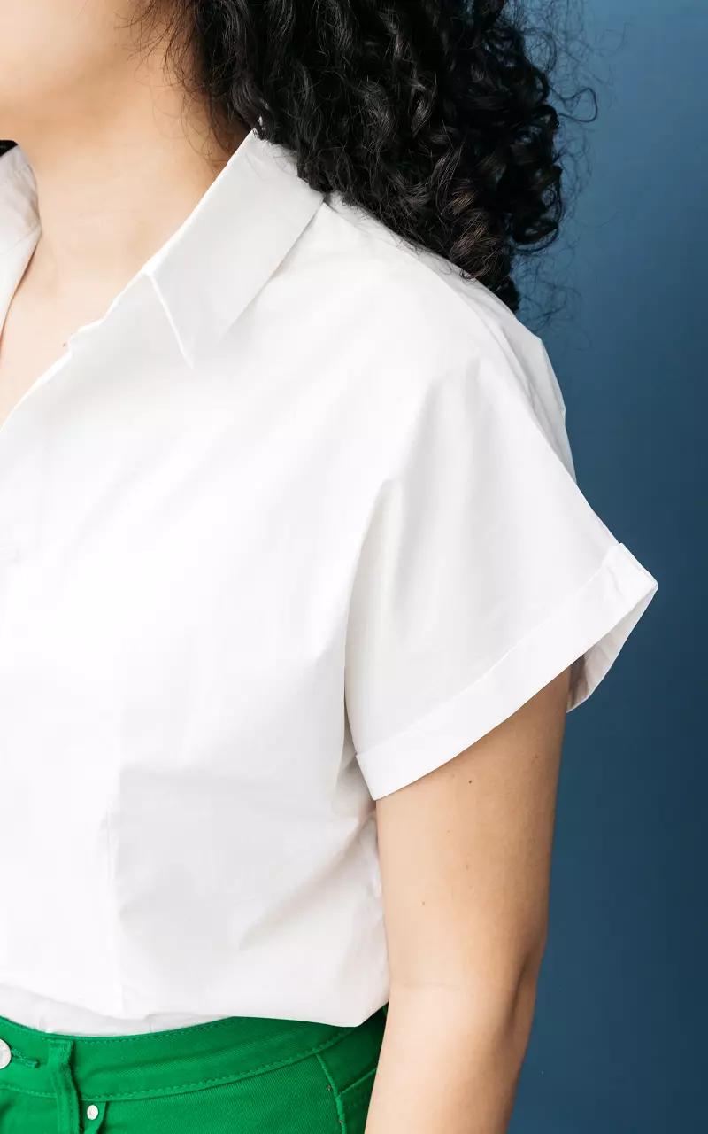 Basic Bluse mit kurzen Ärmeln Weiß