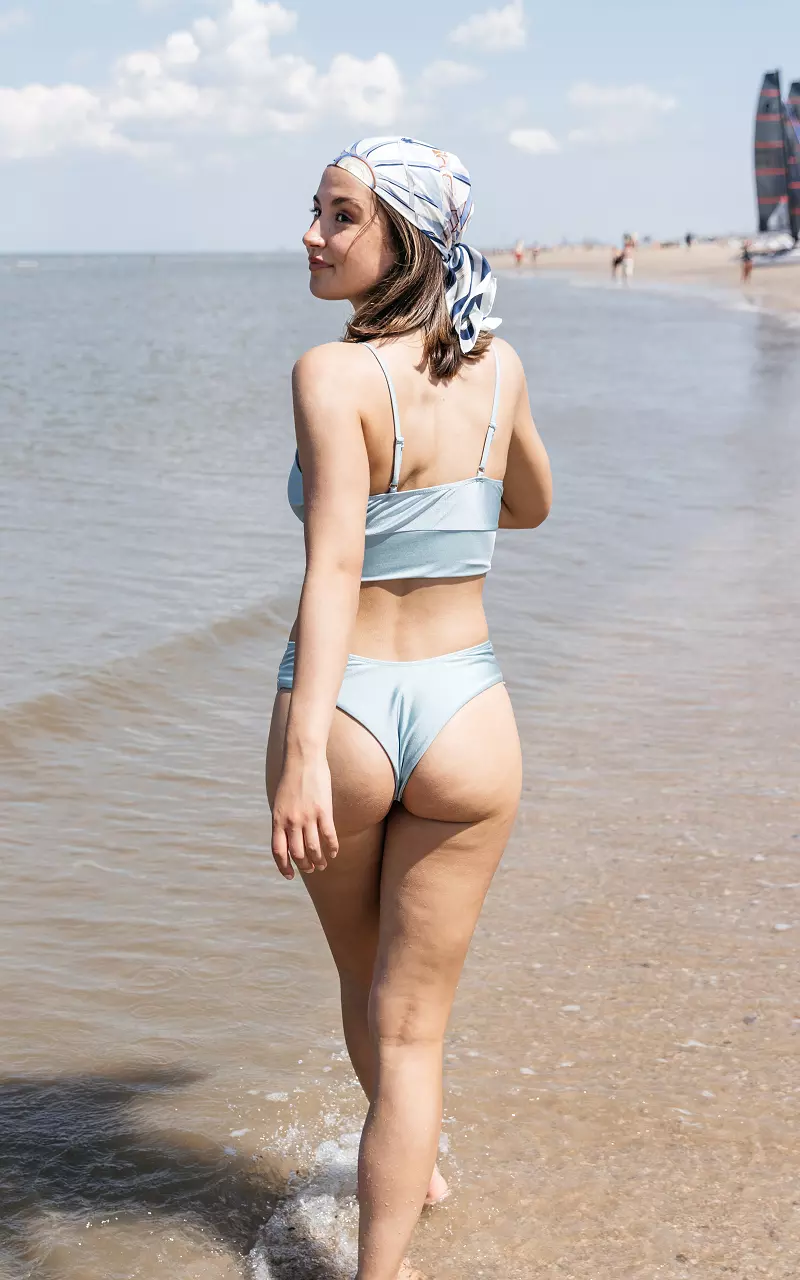 Bikini bottoms with v-shape Light Blue