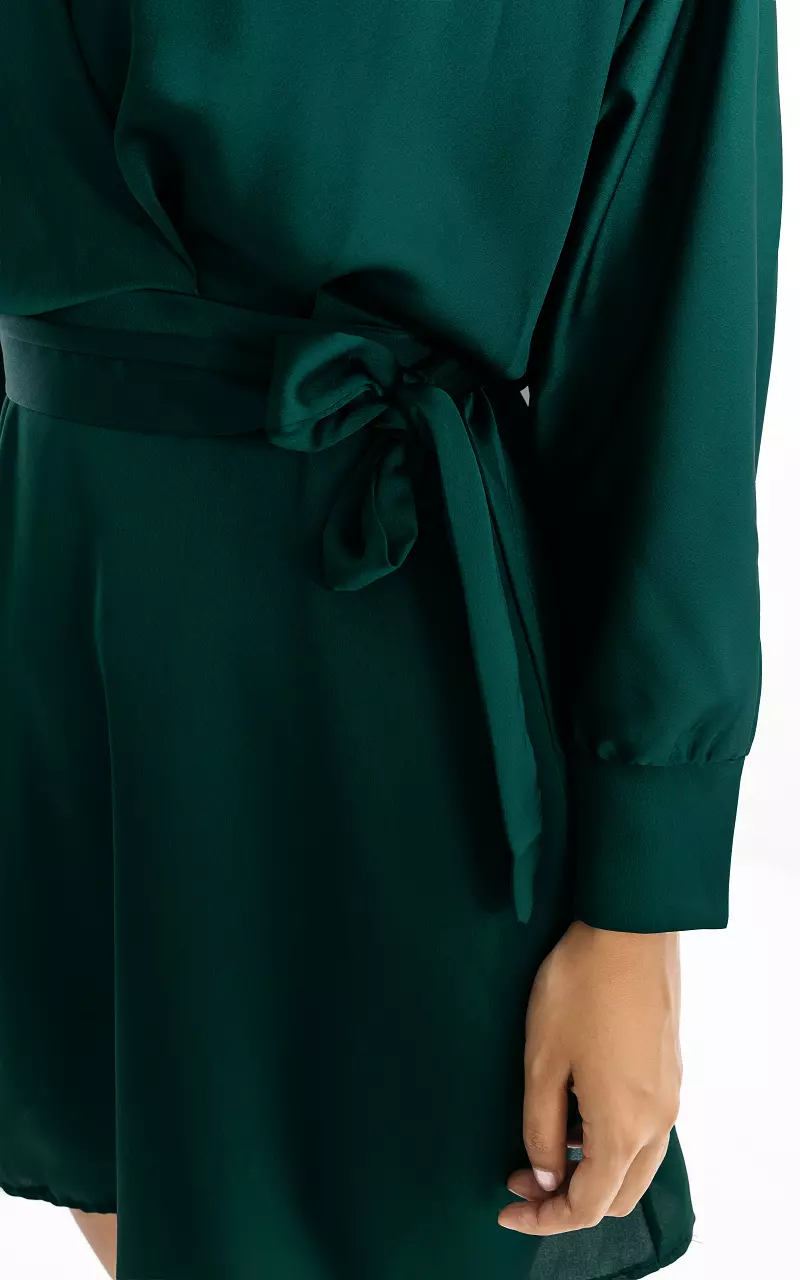 Satin-look dress with waist tie Green
