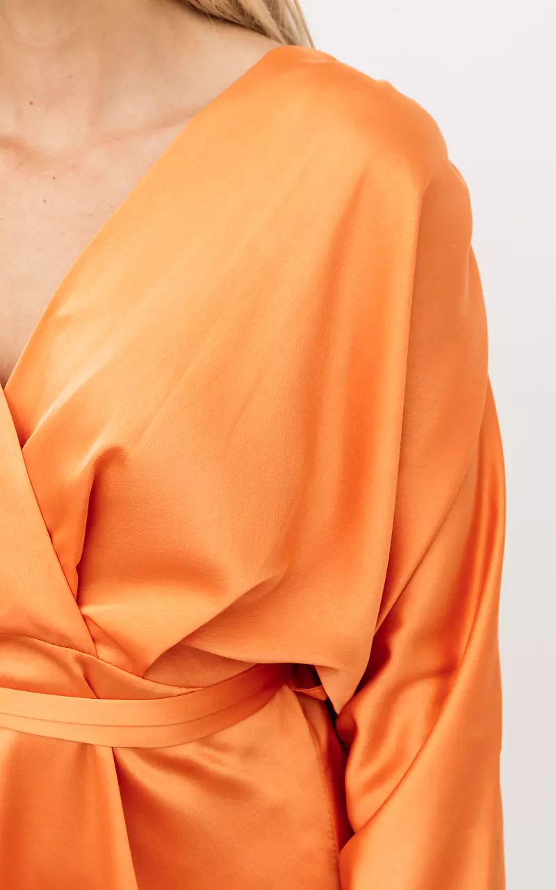 Satin-look dress with waist tie Orange
