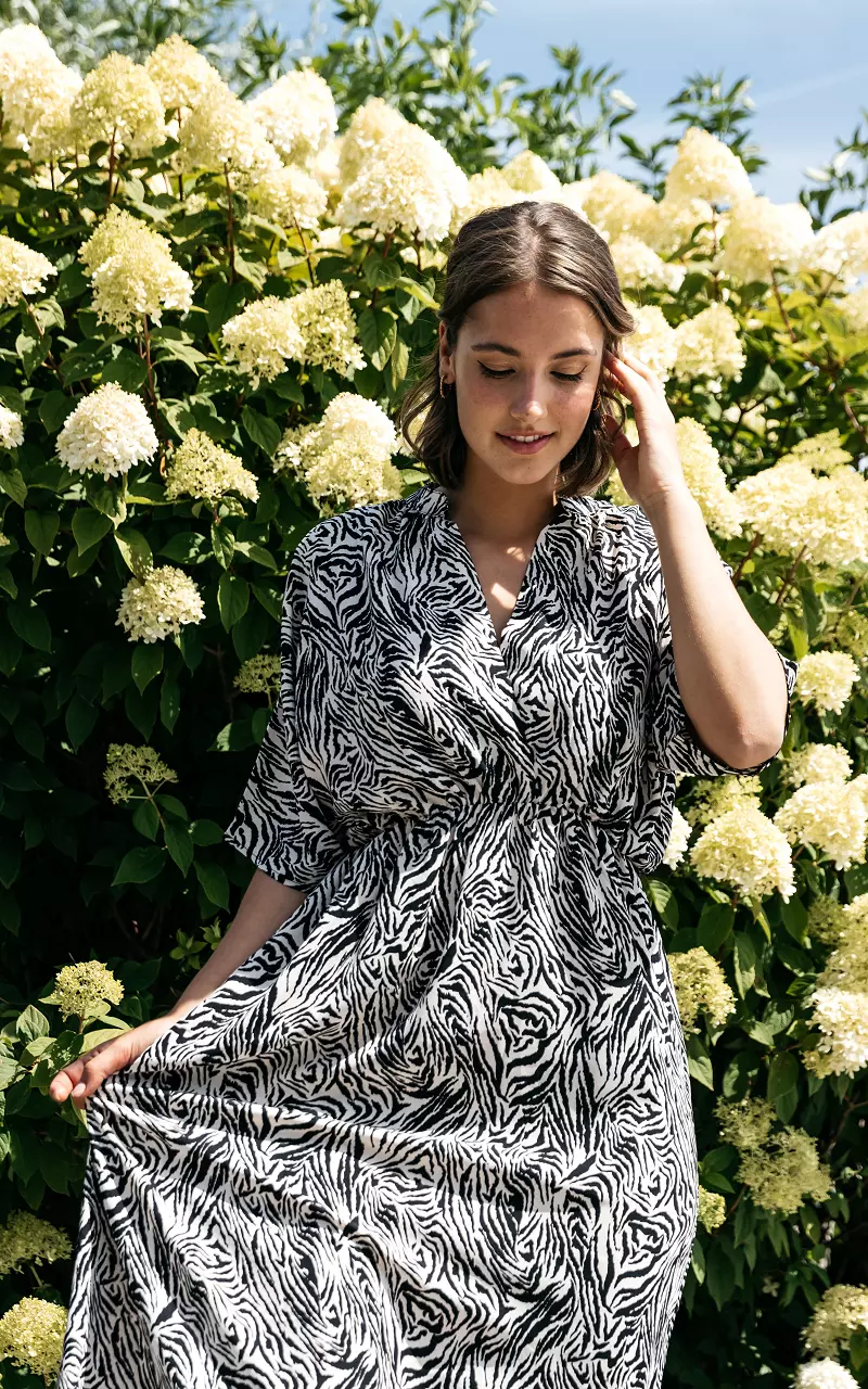 Maxi Kleid mit Zebra Muster Creme Schwarz