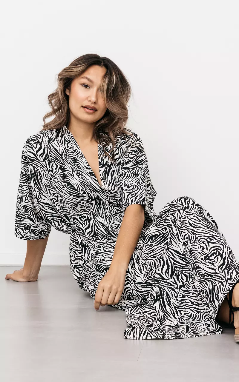 Maxi Kleid mit Zebra Muster Creme Schwarz