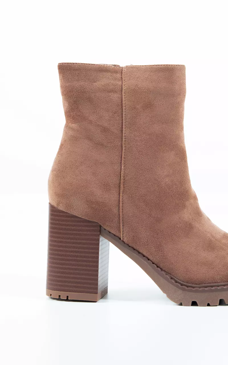 Suede look boots with block heel Light Brown