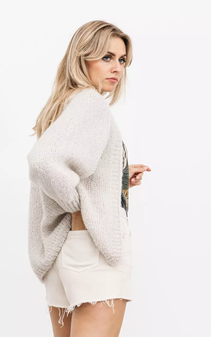 Knitted cardigan Beige