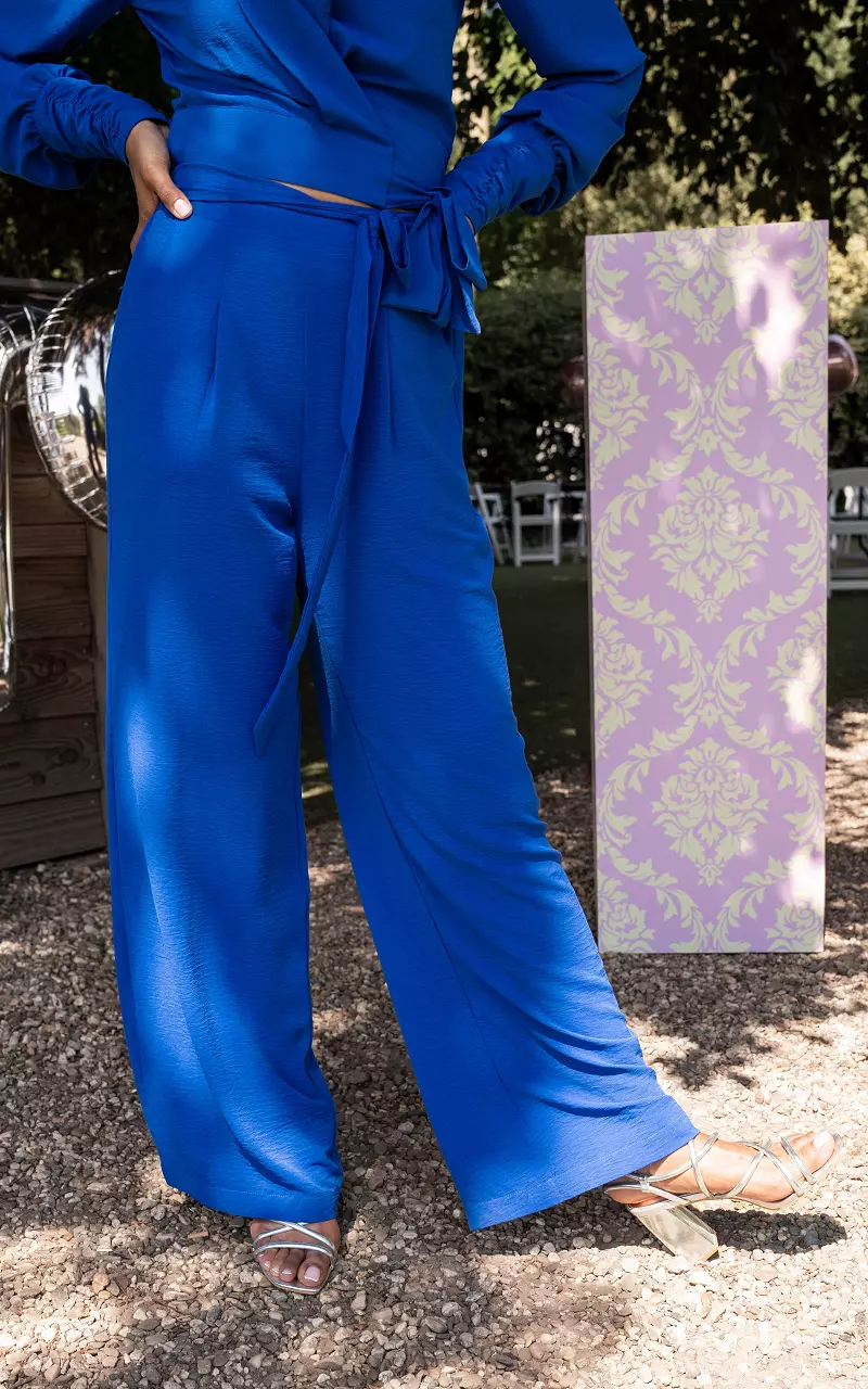 Hose mit weitem Bein und Bindeschleife Kobaltblau