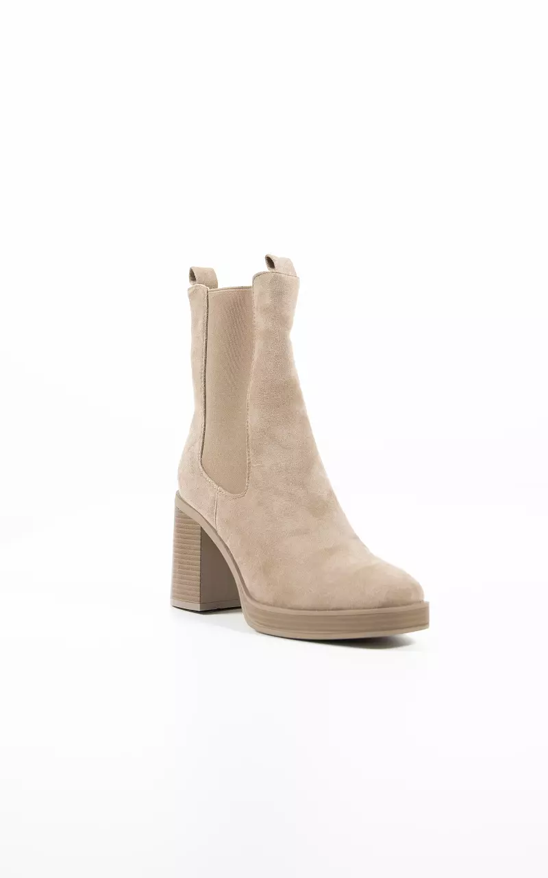 Suede-look boots with elastic Taupe