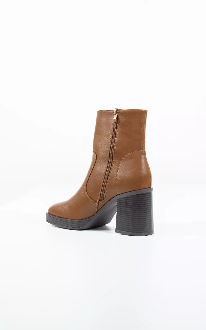 Leather look boots with block heel Camel