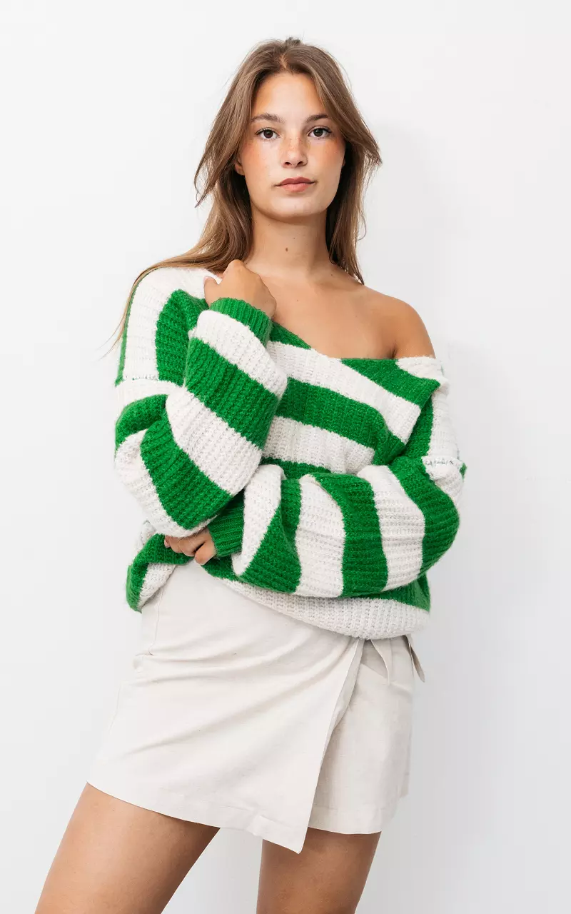 V-neck sweater with stripes Green Cream
