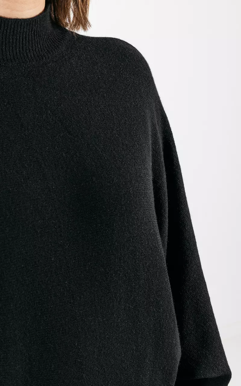 Turtleneck sweater with bat sleeves Black