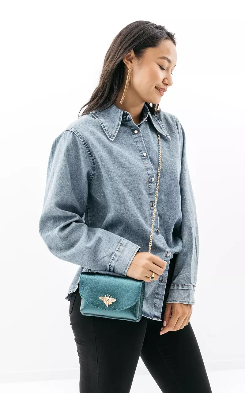 Metallic look bag with gold-coloured details Blue