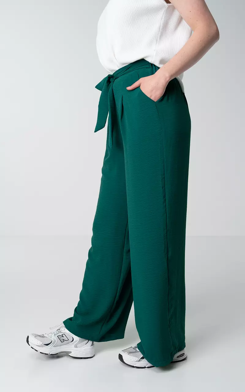 Wide leg pants with tie Green