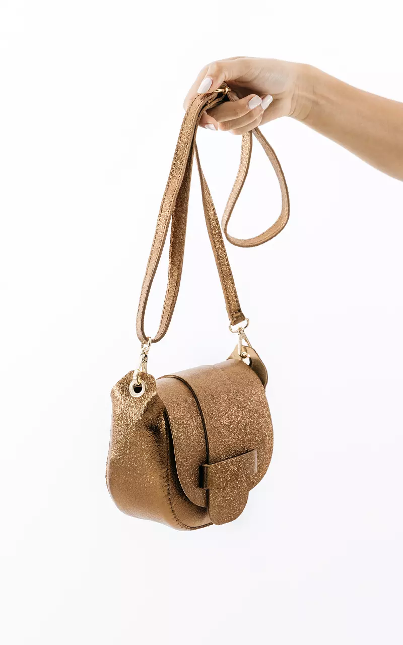 Metallic-look bag with zip Brown