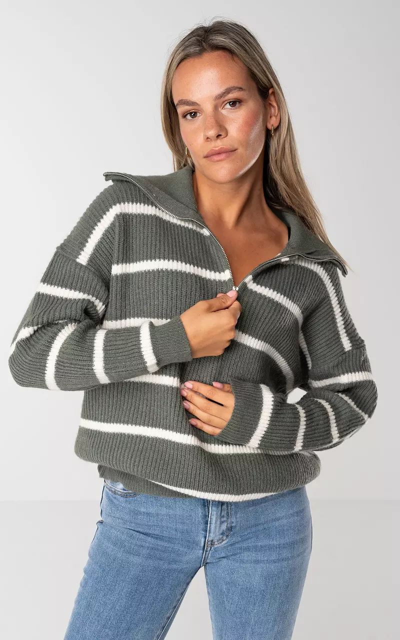 Turtleneck sweater with half zip Green White