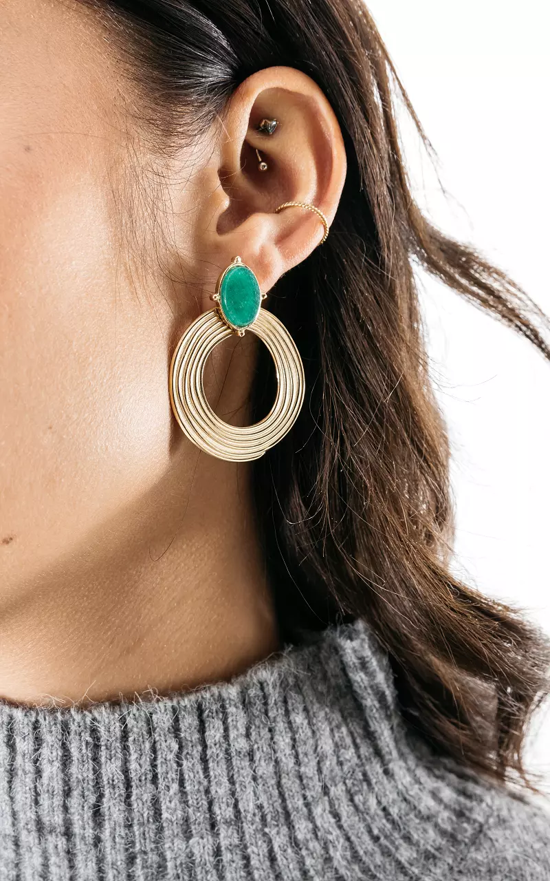 Runde Ohrringe mit farbigem Stein Gold Grün