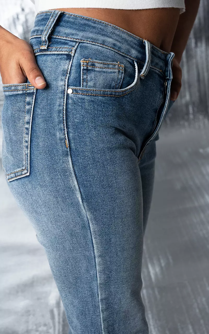 Modderig Monarchie afdrijven Mid waist mom jeans Lunar - Lichtblauw | Guts & Gusto