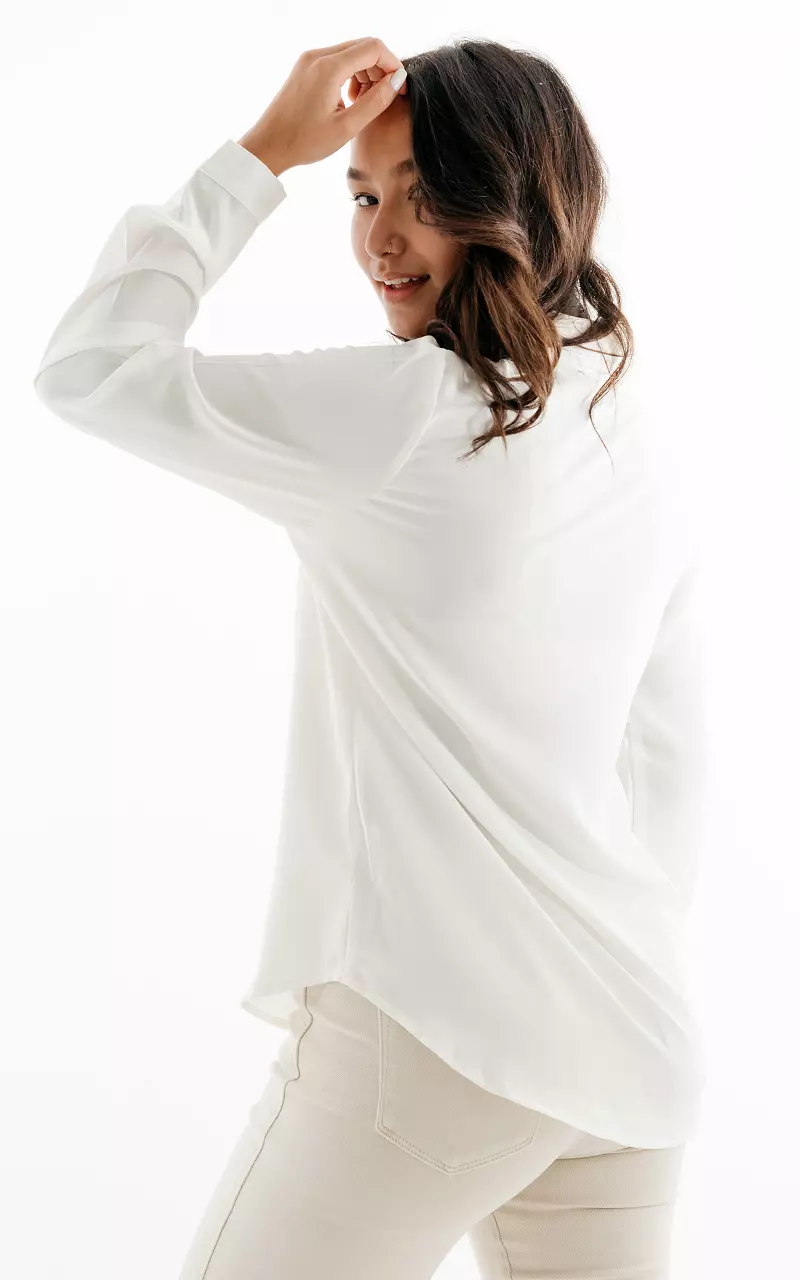 Basic Bluse mit Knöpfen Weiß