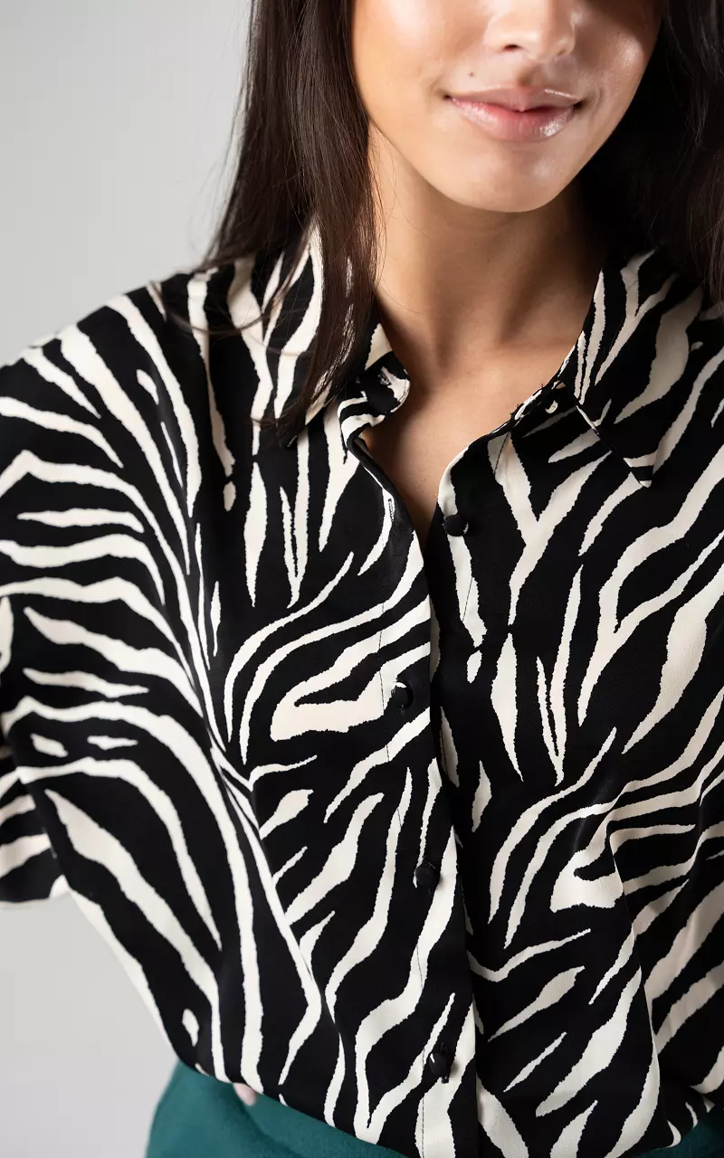 Bluse mit Zebra Muster Schwarz Creme