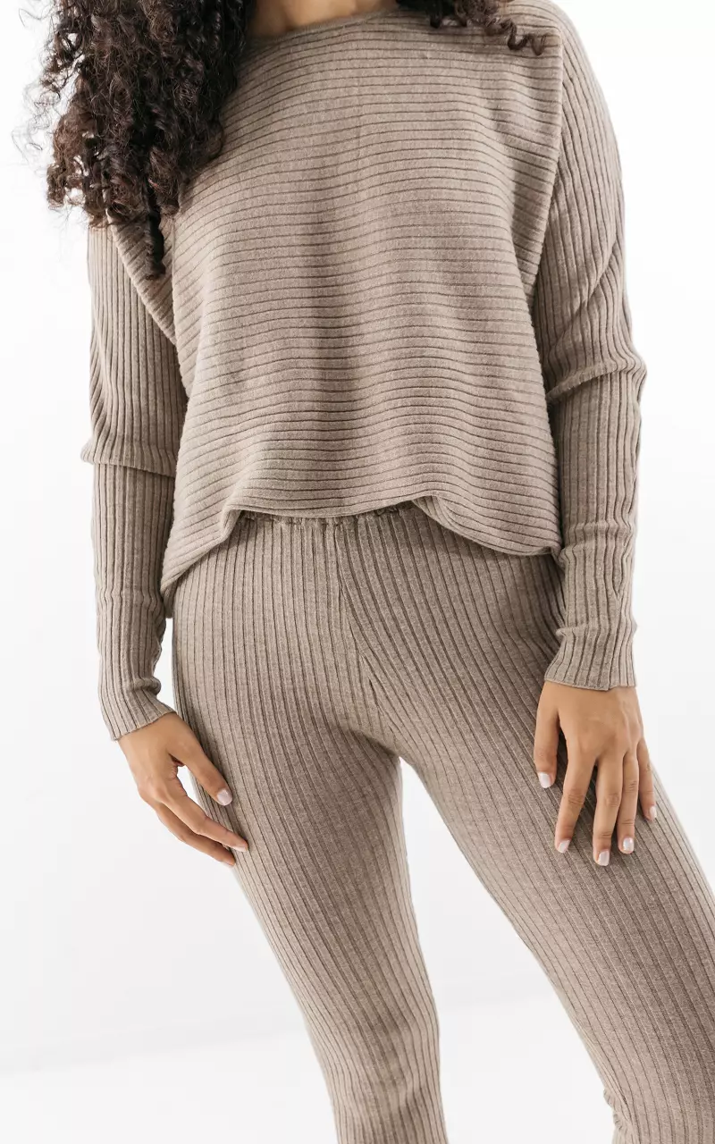 Set of sweater and pants Taupe
