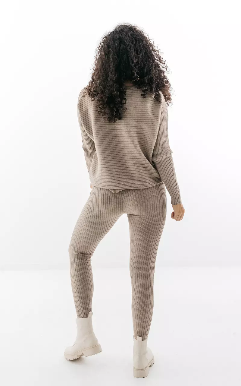Set of sweater and pants Taupe