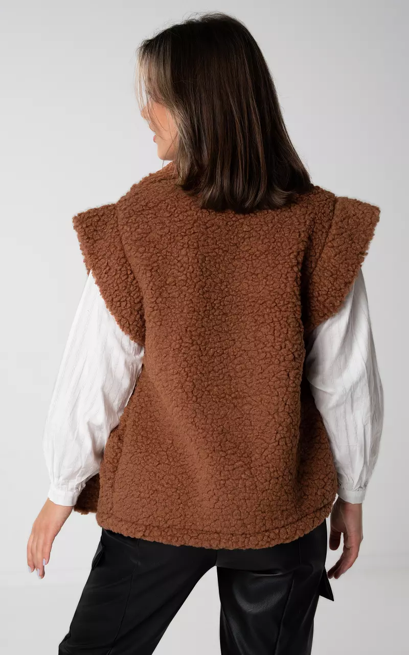 Teddy waistcoat with side-pockets Brown