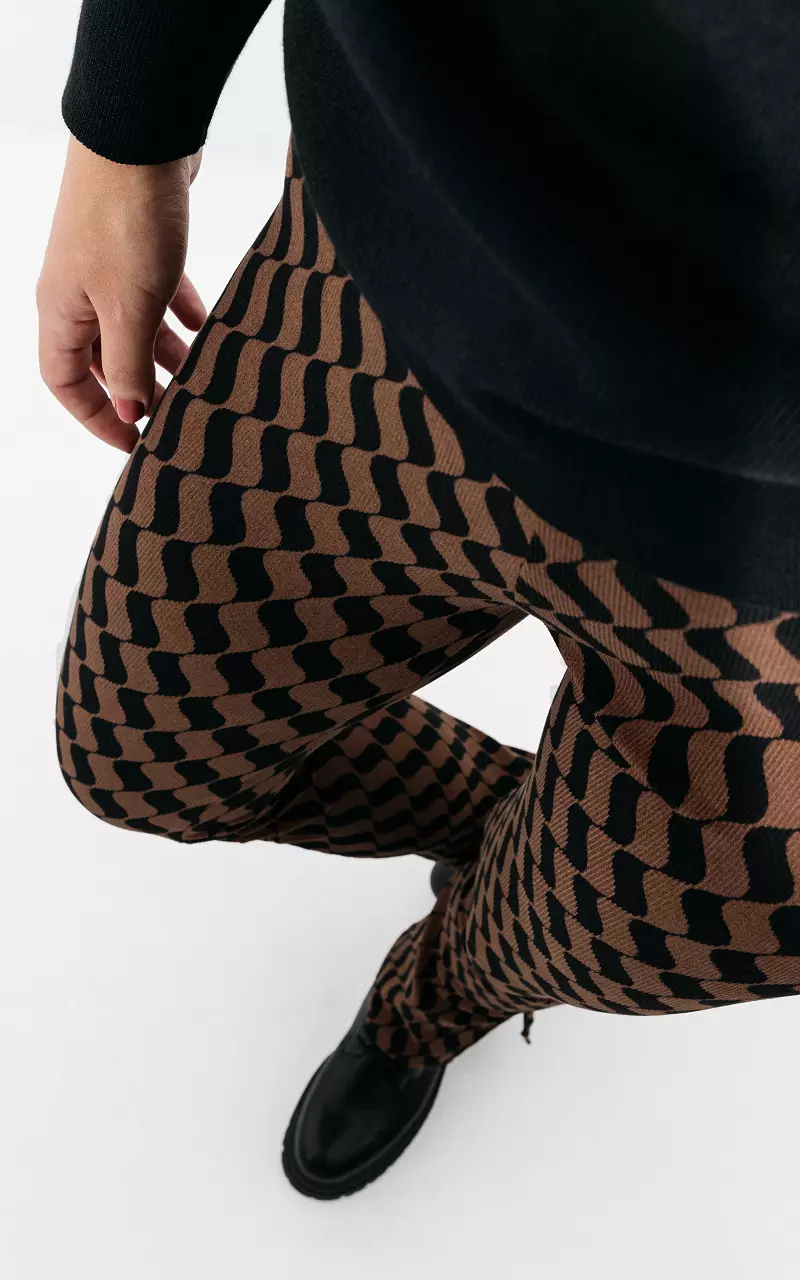 Flared broek met patroon en split Bruin Zwart