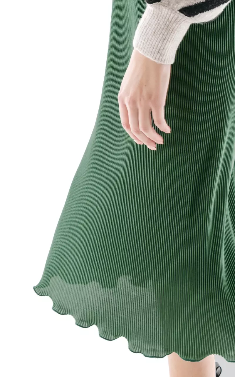 Pleated skirt with elastic band Green