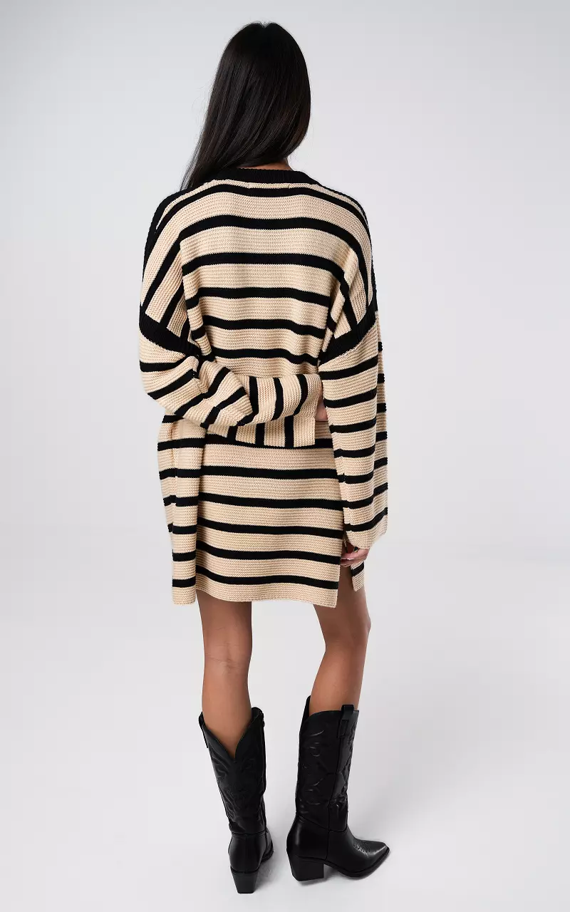 Striped dress with round neck Beige Black